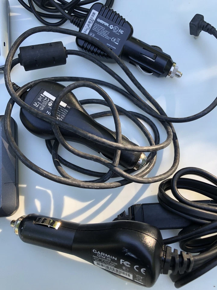 Lot of 4 different models GARMIN Nuvi GPS Navigators With Accessories - Image 2 of 4