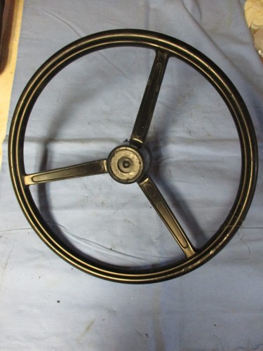 STEERING WHEEL CREME D10 D14 D12 D17 D19 D21 D15 ALLIS CHALMERS c 137 STEERING WHEEL CREME D10 D14 D12 D17 D19 D21 D15 ALLIS CHALMERS c 137