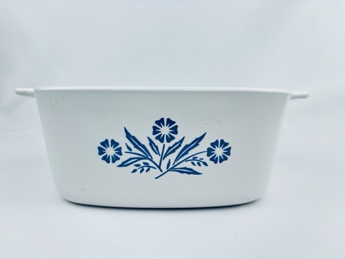 Vintage Corning Ware Blue Cornflower P-1 1/2-B Casserole Dish 1 1/2 Qt Stamp