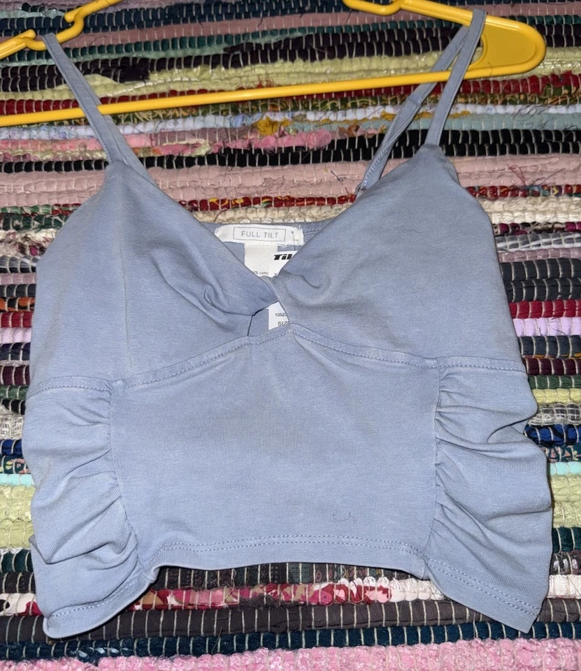 Camiseta sin mangas recortada azul Tilly’s Full Tilt para mujer talla Xs nueva con etiquetas Foto 2 de 4