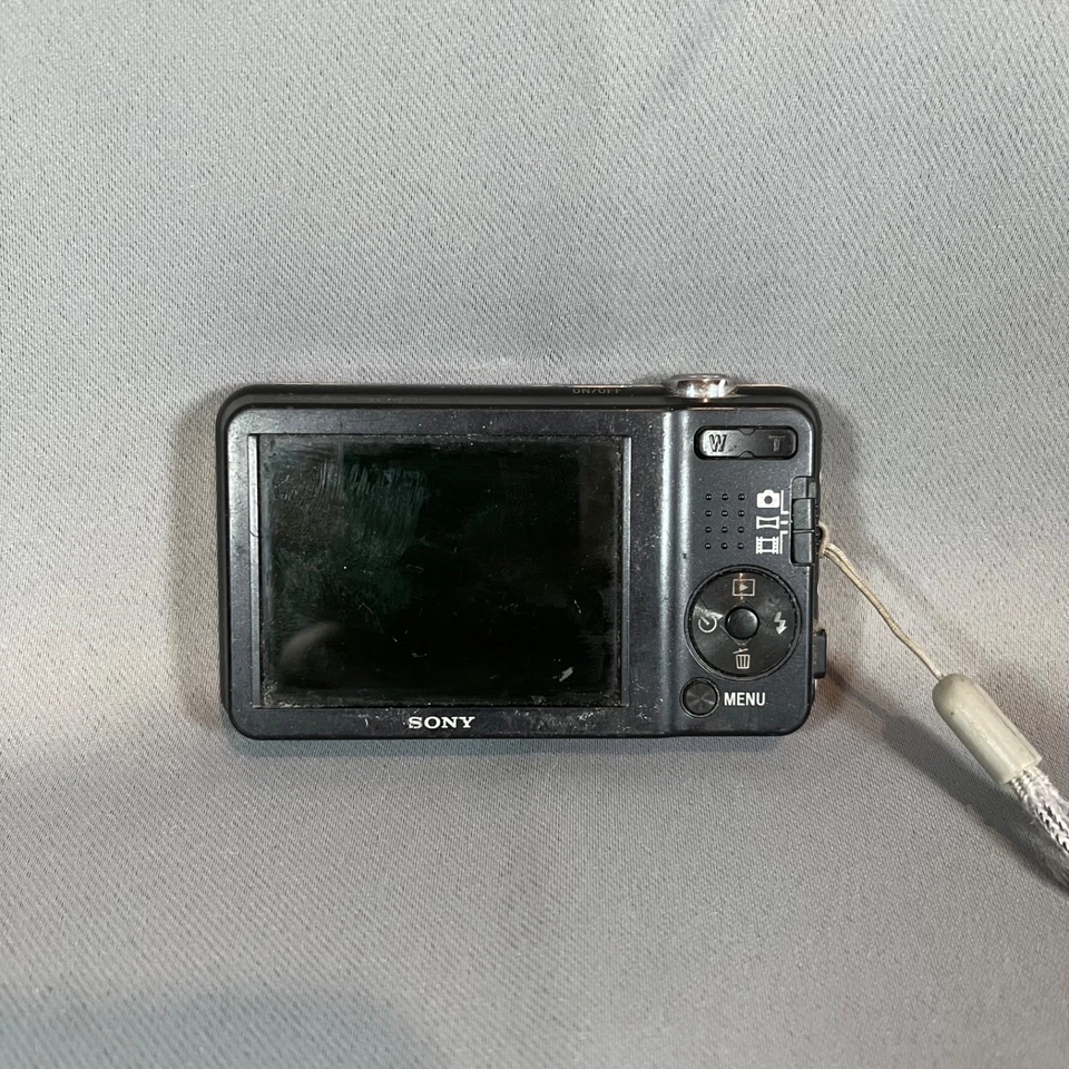 Sony Cyber-shot DSC-W710 Digital Camera 16.1MP 5X Optical Zoom Pink UNTESTED - Image 2 of 3