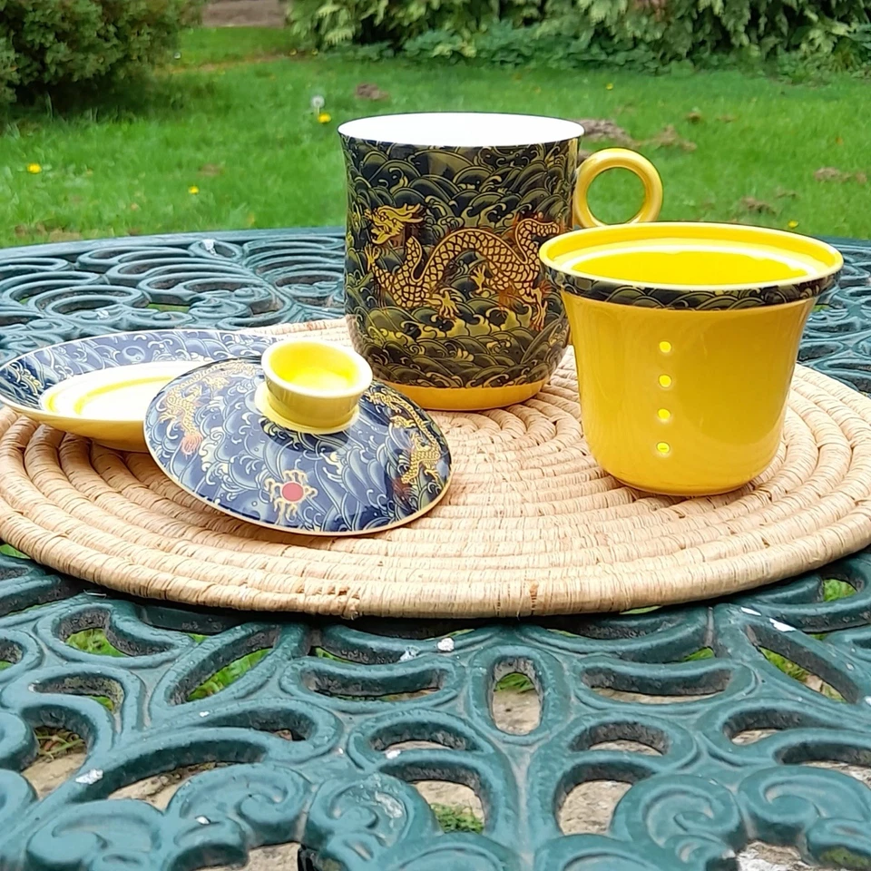 Chinese Dragon Tea Cup Infuser Set With Saucers 2x Yellow Red - Image 3 of 4