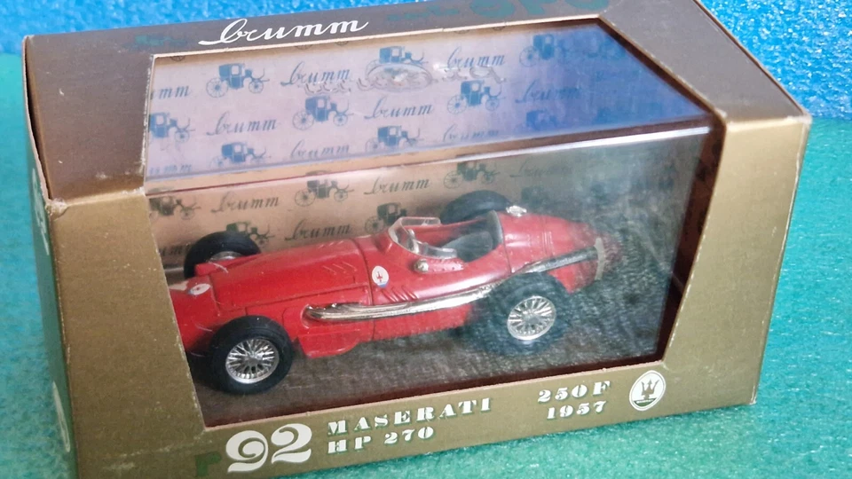 Lotto 4 modellini Brumm 1/43 Maserati - R92 - R112 - 136 - altro - Immagine 3 di 4