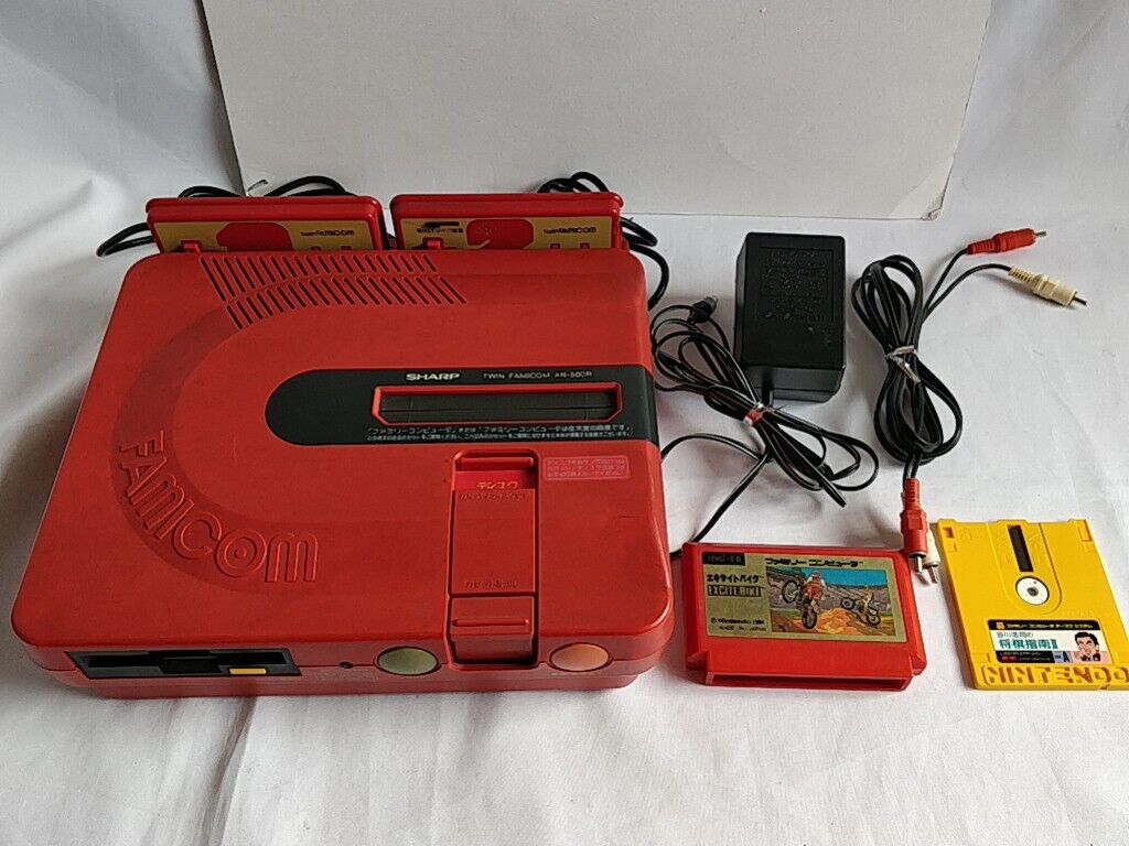 SHARP TWIN FAMICOM Black Color console AN-500R and Games set SHARP TWIN FAMICOM Black Color console AN-500R and Games set