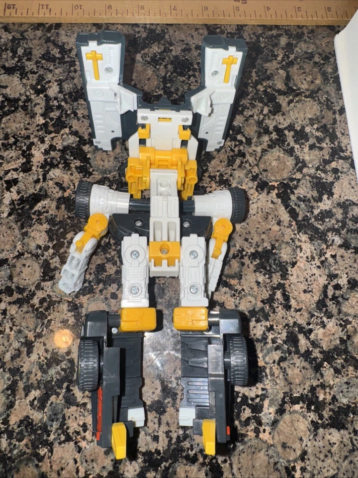 Transformers Armada Wheeljack Complete 2002 CUSTOM - Image 3 of 4