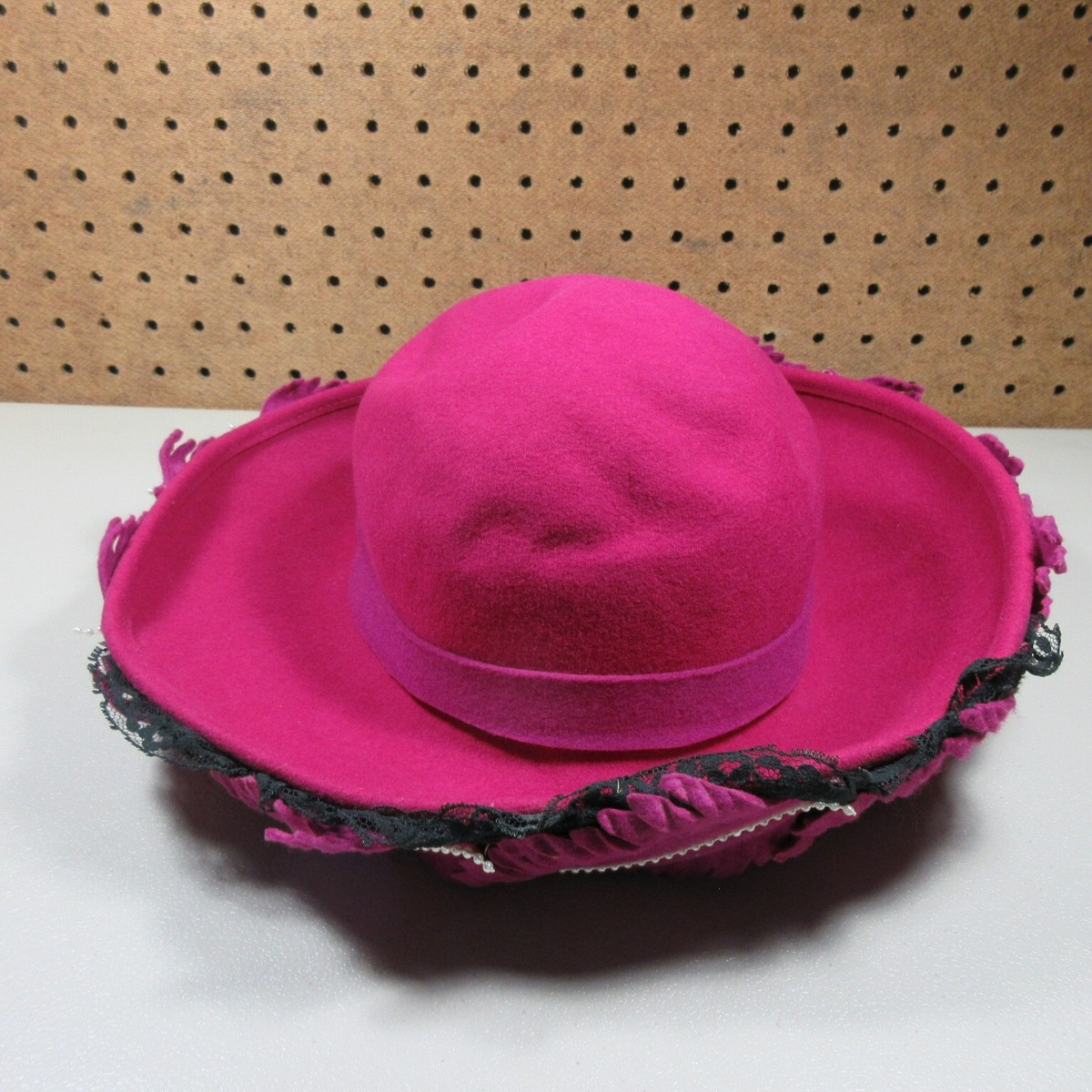 Vintage Bollman Fuchsia Wool Pillbox Hat w/ Feathers pinup retro Kentucky Derby Feather Pink Vintage Hats for Women | eBay main image 3