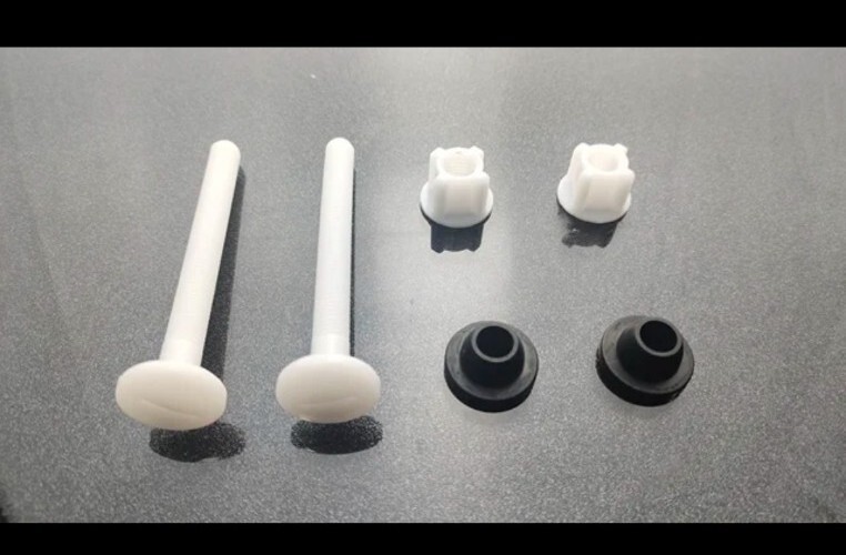 Plastic Toilet Screws/Bolts Cistern to Toilet Pan, Close Coupled WC
