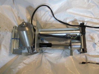 SEAT LIFT ELEVATOR ACTUATOR  From Permobil  M300 Wheelchair