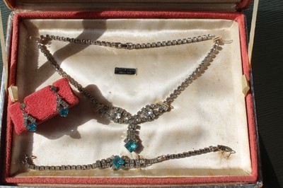 Lady Chesterfield ~Parure Necklace, Bracelet Clip On Earrings ~ Aquamarine ~ Box