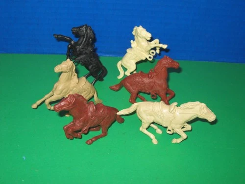 1950's MARX Alamo Play Set Molded Saddle Horses