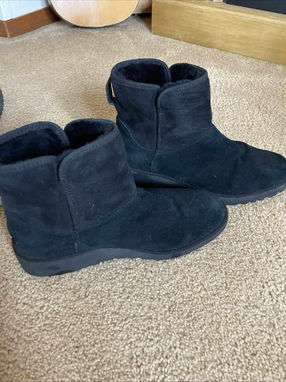 Uggs - image 4