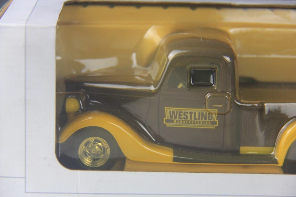 Banco de coleccionista de metal fundido a presión SpecCast 1937 edición limitada Ford Westling Foto 4 de 4