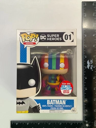 Funko Pop! Heroes: Batman #01 Rainbow NYCC 2016 LE Vinyl Figure +PROTECTOR J5