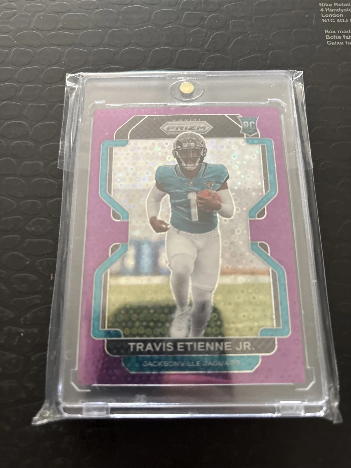 2021 Panini Prizm /35 Travis Etienne Jr. Purple No Huddle Disco RC