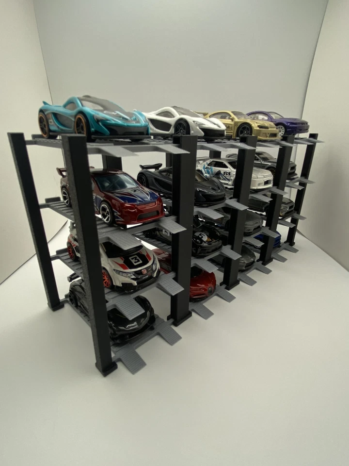 1:64 Scale Diecast 4x4 Platform Lift Display THE BIG ONE! - Image 3 of 4