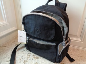 kipling matta backpack