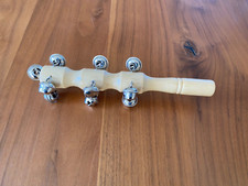 Schellenrassel Schellenstab aus Holz mit 13 Glocken Percussion Glockenstab