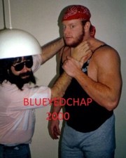 DUTCH MANTELL & MARK CALAWAY ( UNDERTAKER ) WRESTLER 8 X 10 WRESTLING PHOTO WWF