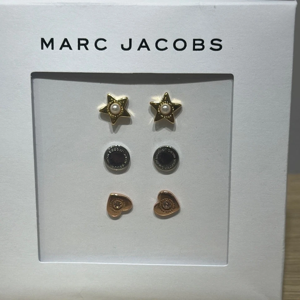 Juego de pendientes Marc Jacobs estrella, círculo y corazón poste - oro, plata, oro rosa Foto 2 de 4