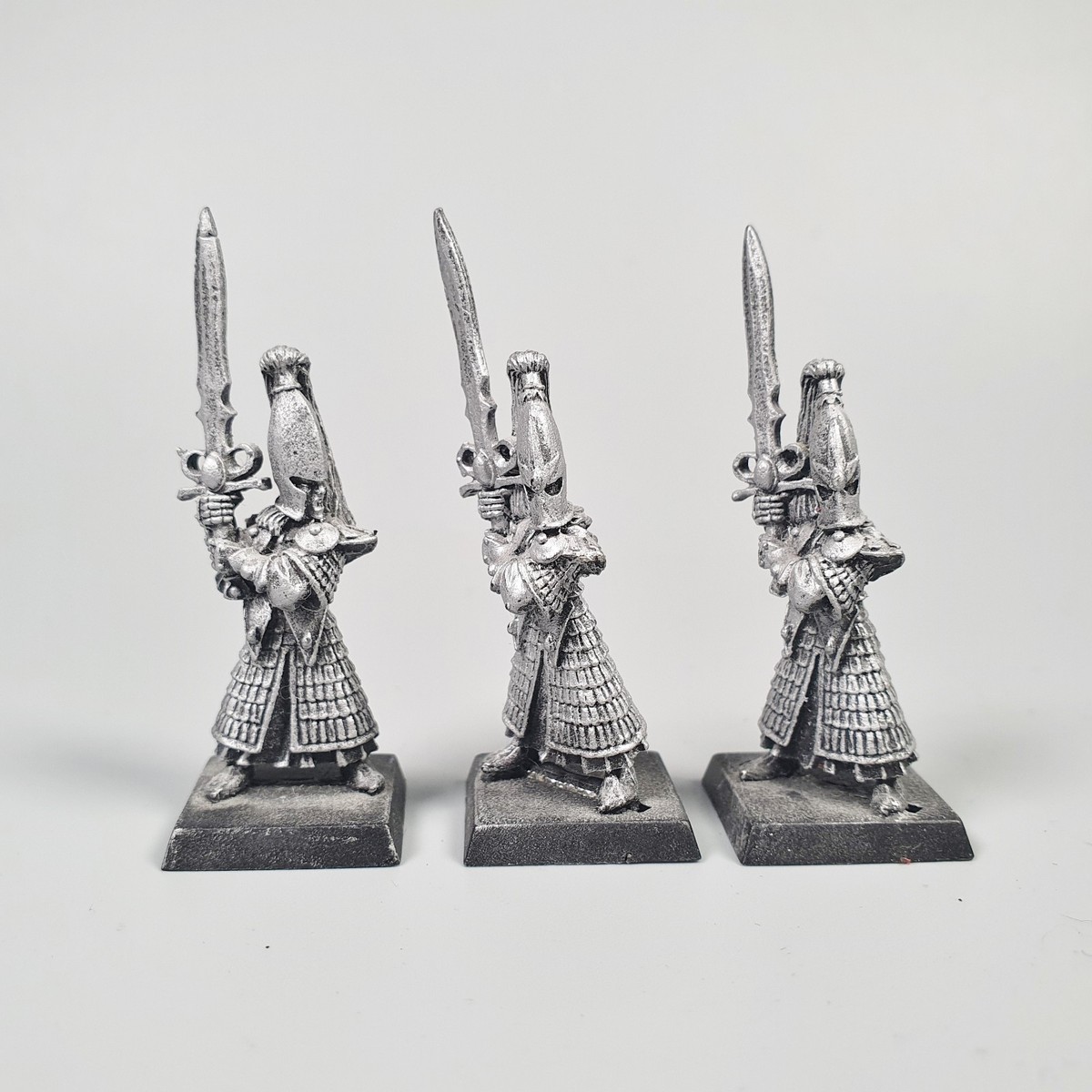 Retrouvez les Dread Elves - Elfes Noirs pour 9th Age ou The Old World