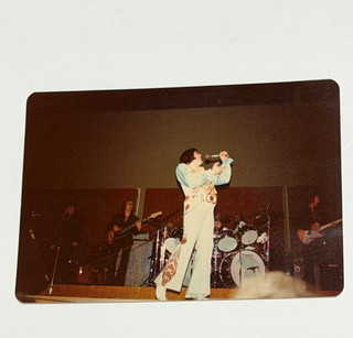 ELVIS PRESLEY AUTHENTIC 45 YR OLD PHOTO EVANSVILLE ORIGINAL STAMPED