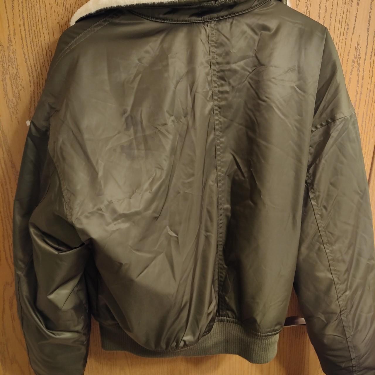 Universal Thread Water Resistant Bomber Jacket Ol… - image 5