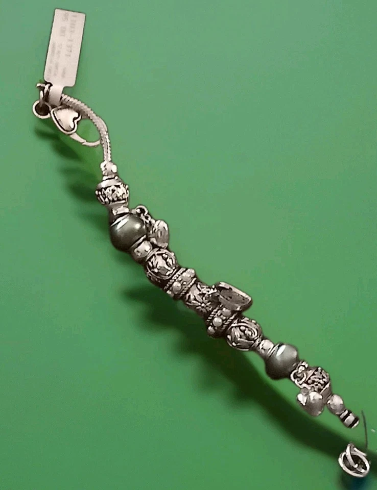 Ambrosia Green New Old Stock Silver Bracelet With Beads, Charms & Heart Clasp  - Image 3 of 4