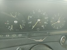 Compteur Mercedes 190