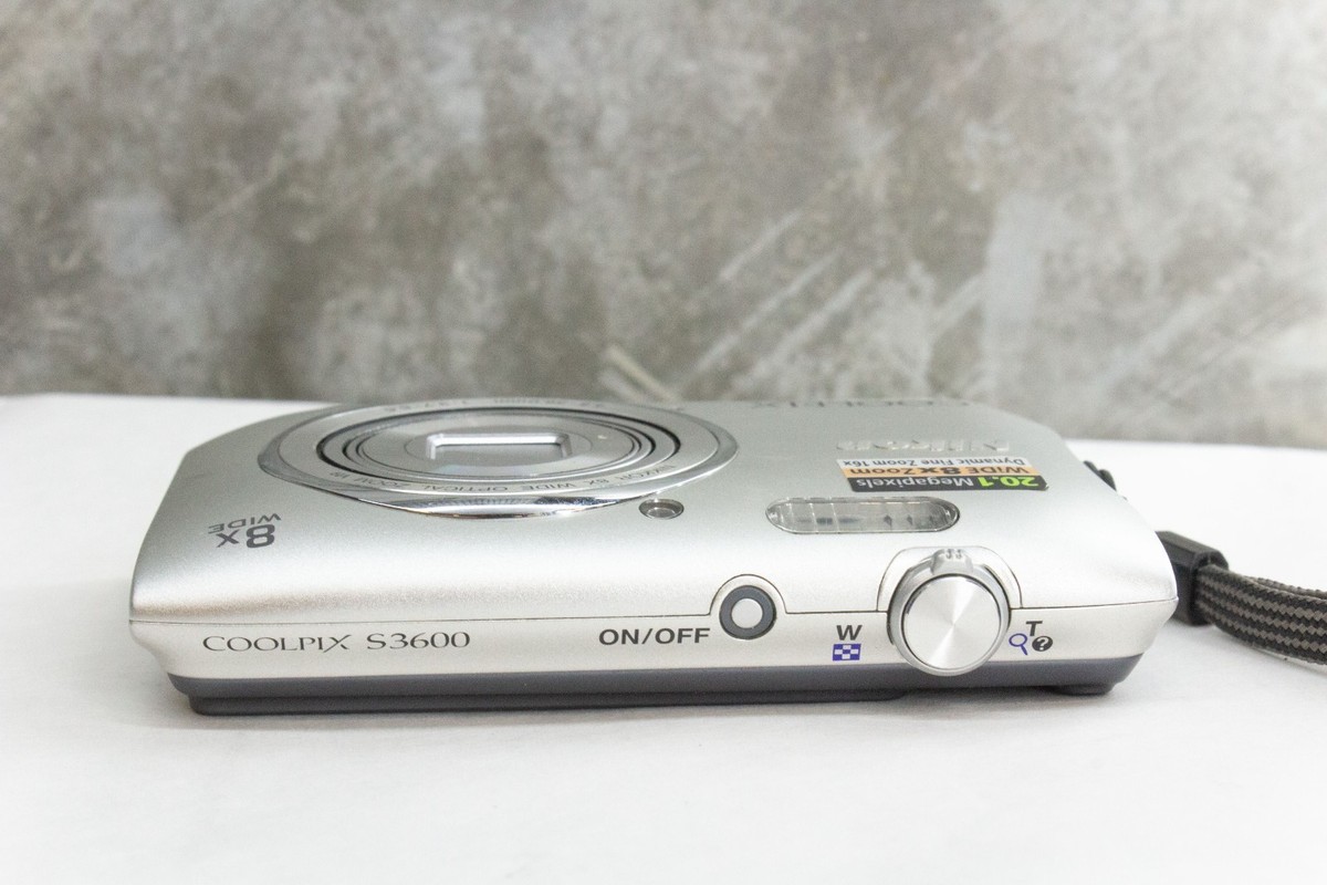Vintage Nikon CoolPix S3600 Camera - 20MP, 8x Zoom, Works/Tested