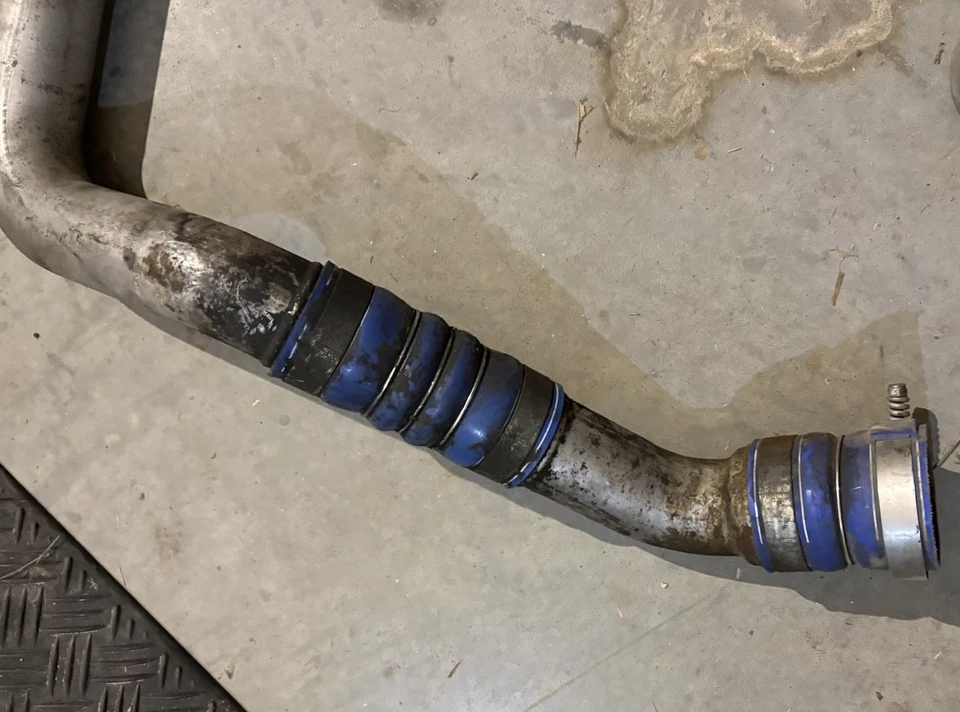 Manguera de entrada intercooler turbocompresor ACDelco GM 23282450 piezas originales Foto 3 de 4