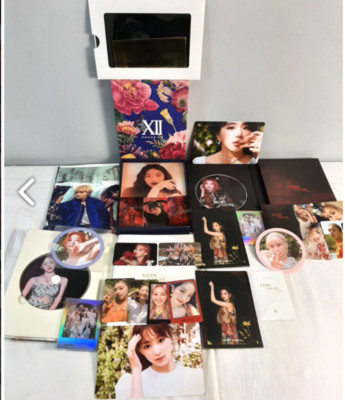 Chung Ha Collector's Lot - The 2nd Single Album - More & More The 9th Mini Album