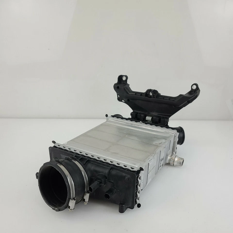 16 2016 fits Mercedes-Benz CLS500 CLS400 Intercooler 2760900214 oem 2760142100 - Image 2 of 4