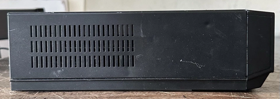 Reproductor combinado de DVD/VHS Sony SLV-D380P DVD/VCR escaneo progresivo sin sintonizador Foto 4 de 4