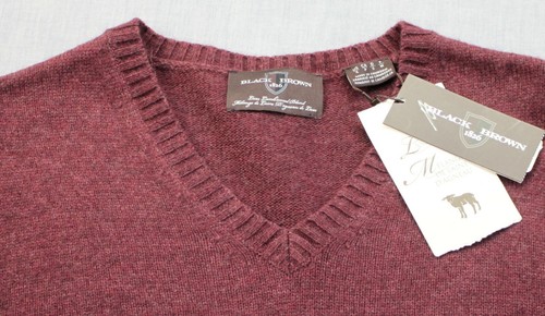 Black Brown 1826 Mens Burgundy Red Lambs Wool Blend Ribbed V-Neck Sweater NWT S - Picture 2 of 3