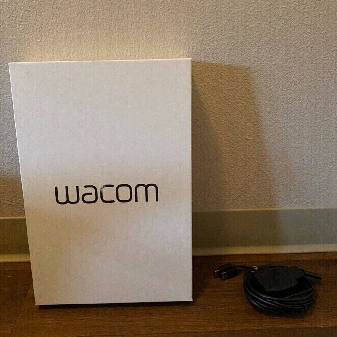 Wacom One 13.3 inch Graphics Tablet - Flint White (DTC133W0A) for 