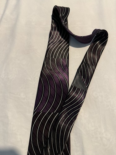 MURANO ITALIA MENS NECK TIE - PURPLE WITH BLACK AND WHITE STRIPES - 100% SILK - Picture 4 of 10