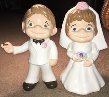 Vintage Atlantic Mold 9  Bride and Groom Blue Eyes Brown Eyes Cute Wedding Fun 
