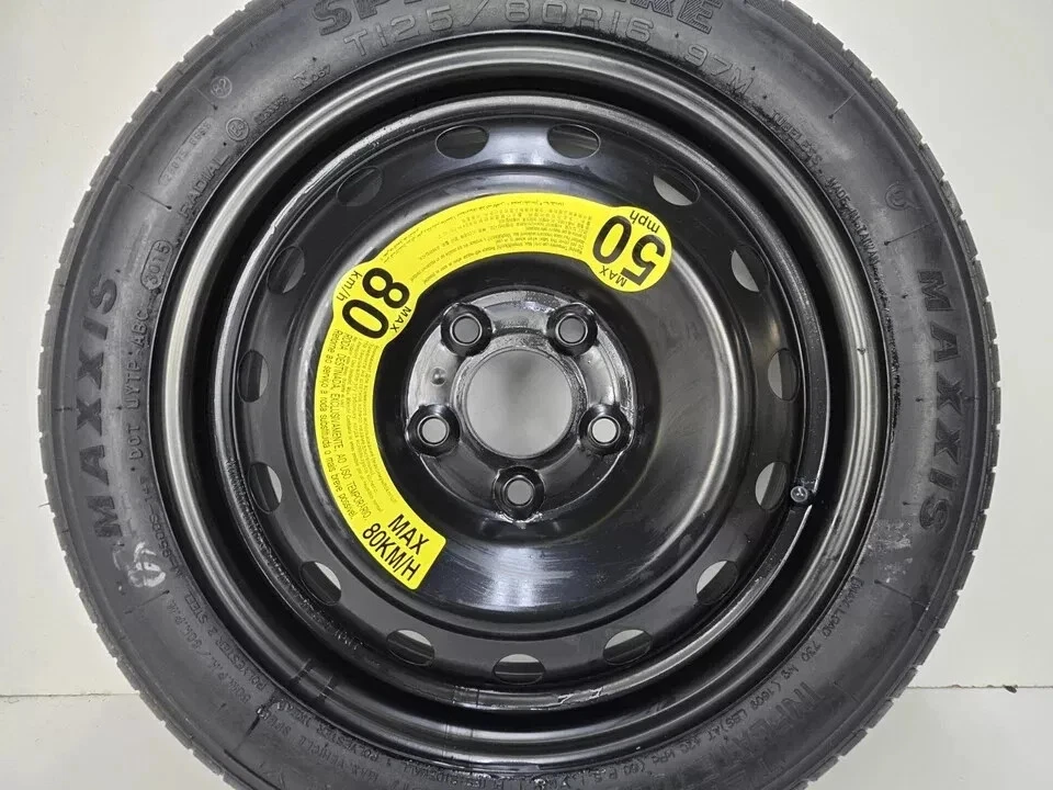 NEUMÁTICO DE REPUESTO CON KIT JACK 16" SE ADAPTA A: 2010-2017 KIA SOUL AND SOUL EV COMPACTO DONUT Foto 3 de 4