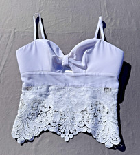 Bebe White Lace Corset Bralette Y2K Keyhole Top Size 2