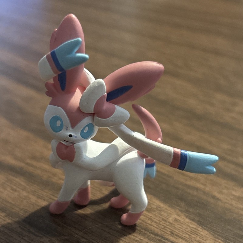 Sylveon Pokemon monster Nintendo Tomy Collection Figure Toy Japan.