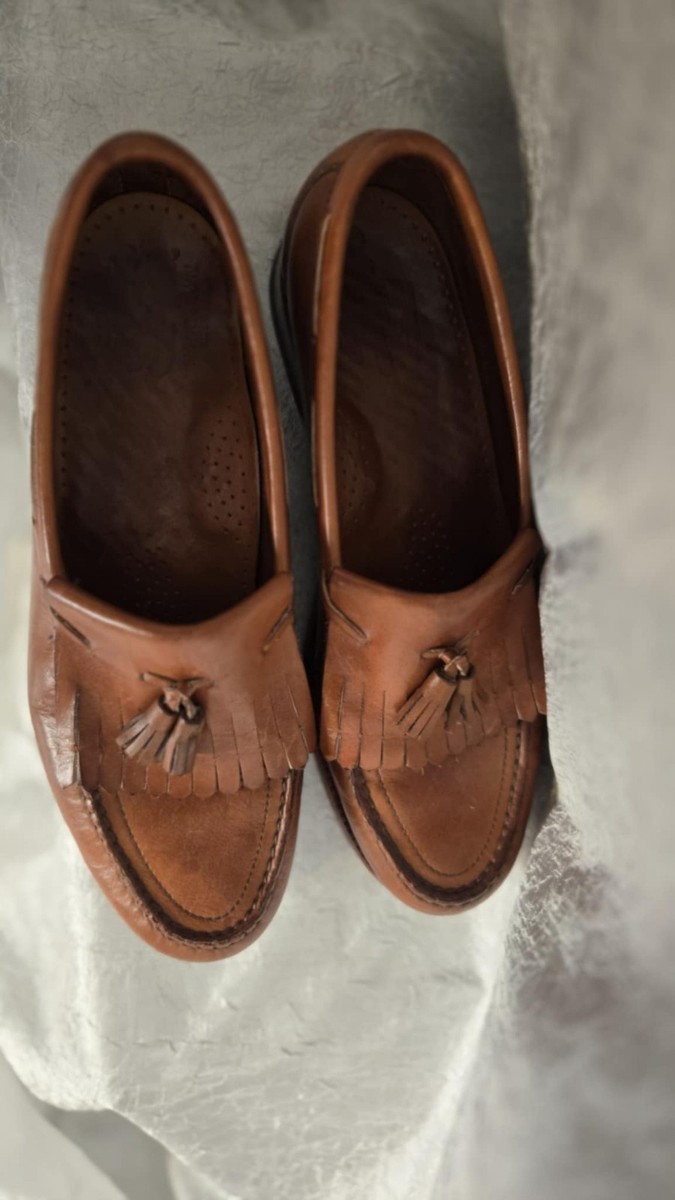 SAS Genuine Handsewn USA Mens 10 1/2M Loafers Brown Leather  display picture 1