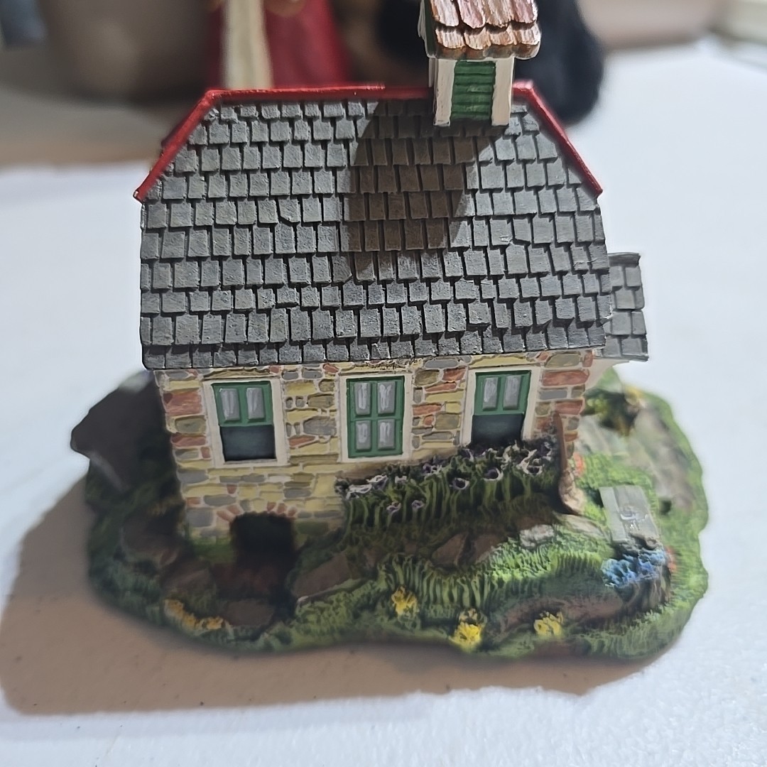 Picture 3 of 6