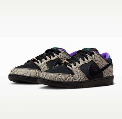NIKE SB Dunk Low x Dashawn Jordan IB6208-200 Strings Bright Spruce Fierce Purple