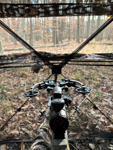 270° See-Through Hunting Blind 1-3 Person Pop-Up w/ Tri-Leg Stool&Silent Zipper - Picture 2 of 11