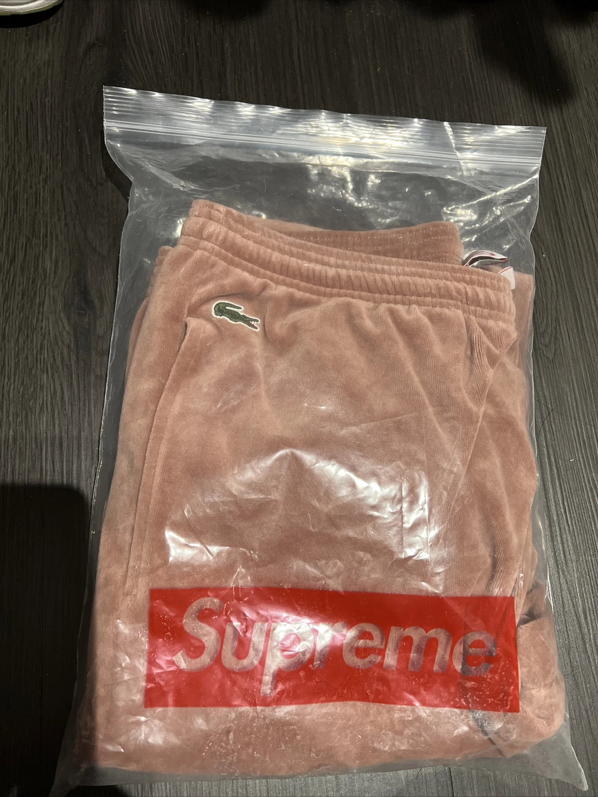 Pantalon velours Suprême Lacoste