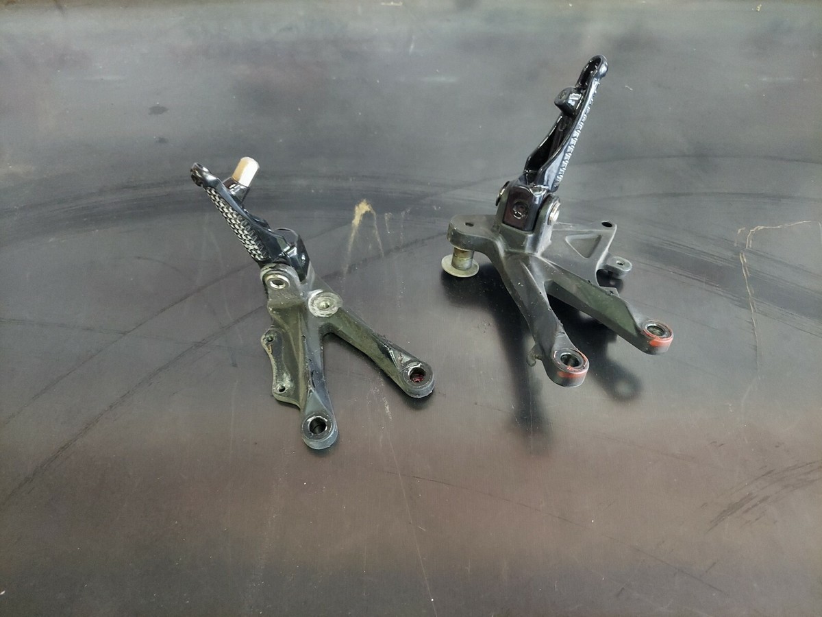 07 KAWASAKI NINJA ZX10R FRONT FOOT PEGS el | eBay