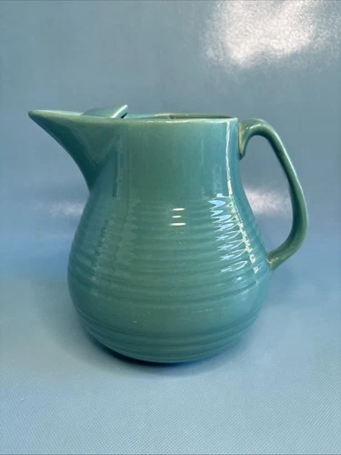 Vintage Bauer Pottery Pitcher Ribbed Ring Jadeite Green Los Angeles - NICE