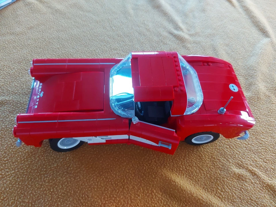 LEGO Icons 10321 Corvette, Foto 1 von 5