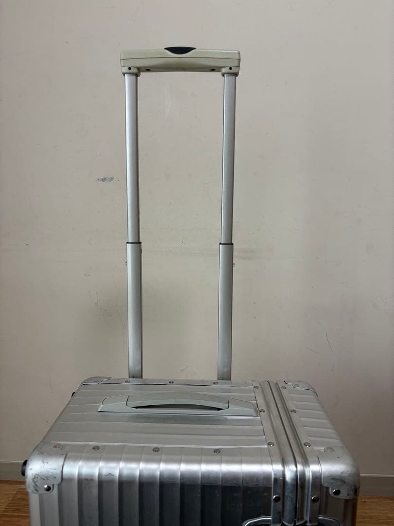 Rimowa Pilot Case Silver | eBay