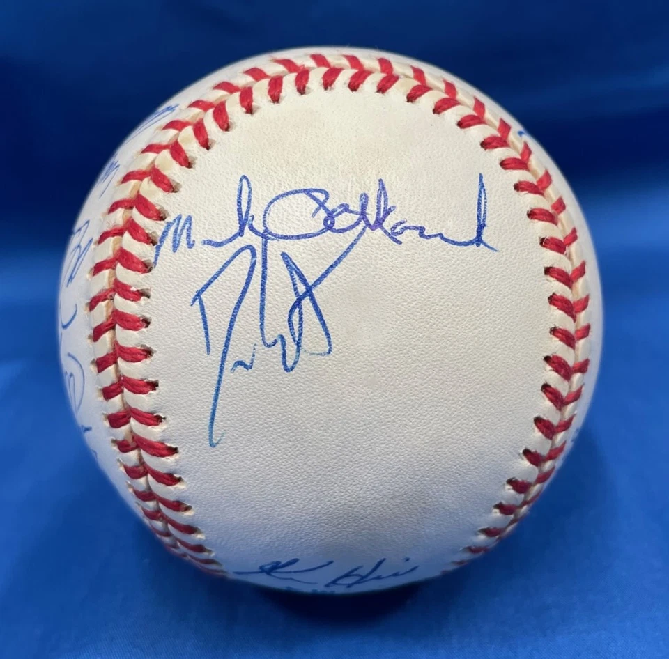 1999 Anaheim Angels Autographed Ball & Plastic Case T Glaus T Salmon 19 Others - Image 3 of 4